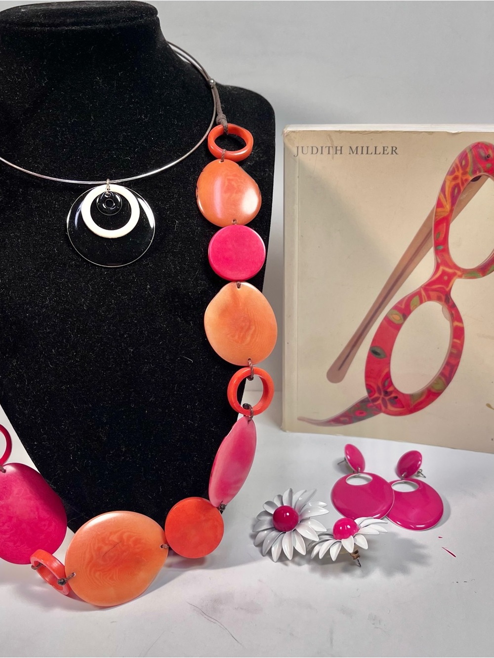 60’s grouping Bold Pink & Orange Resin Statement Necklace and Earring Set/book